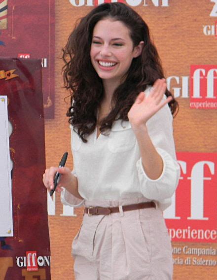 chloe bridges wikipedia